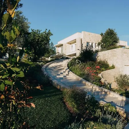 Bed & Breakfast Essenza Relais Contemporaneo